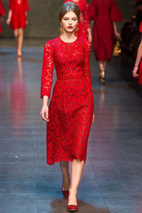 cuadros rojos dolce gabbana|dolce and gabbana dresses.